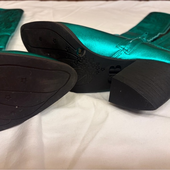 Giani Bernini Celtic Heeled Boots Taylor Swift Like - Picture 6 of 16